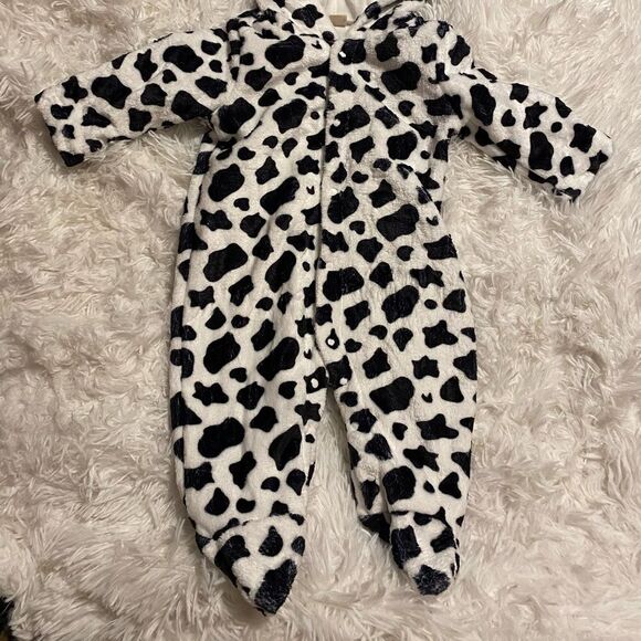 Cow Print Baby 6-12M Hooded Thick One Piece Snap Suit - Picture 2 of 6